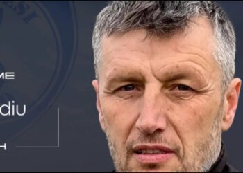 ZYRTARE/ Kukësi emëron trajner të ri, nënshkruan me Bledi Kadiun