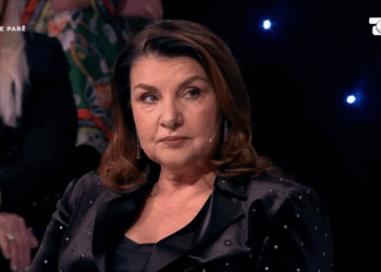‘E fala Zotit nuk kam armiq’, Rajmonda Bulku zbardon kritikat që ka marrë për ‘Duaje Emrin tënd’, siç e përmendi Kadaresën.