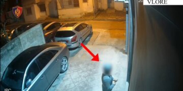 33-vjeçari i arrestuar në Vlorë për vjedhje të parave në dy minimarkete, kishte kaluar më parë nëpër dorë për të njëjtën krim.