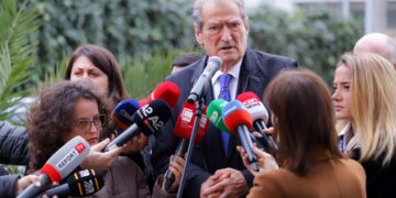 Dosja Partizani/ Berisha prezanton publikimin: Këtu do gjeni 35 falsifikimet e Dumanit, Krajës dhe Millonait