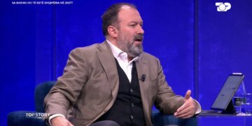 A pritet ndarja e Shqipërisë në rajone? Mazniku në Top Story: Do të ketë ndryshime të mëdha brenda muajit korrik...