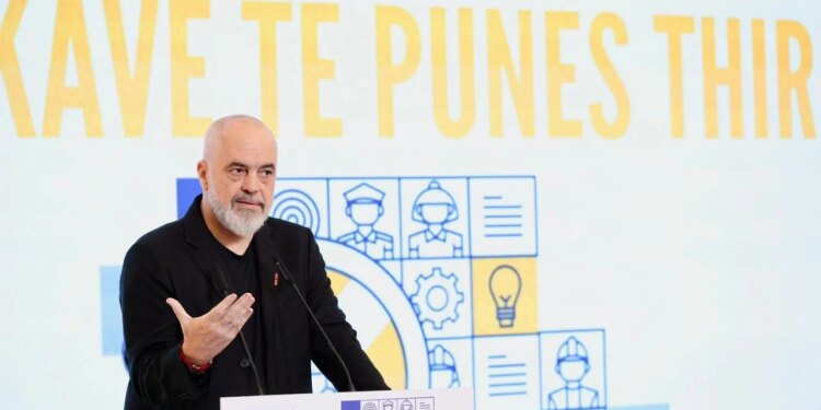 Agjencia Kombëtare e Rinisë, Rama: Ata që nuk arritën sukses, mos u dëshpëroni, edhe ky proces ka sfidat e veta.