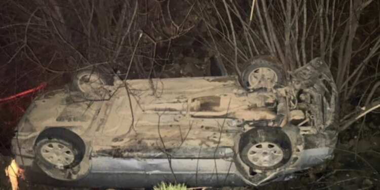 Aksident i rëndë në Pukë/ Automjeti del nga shtegu dhe përfundon në humnerë, shoferi dërgohet në spital.