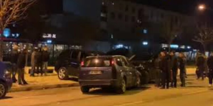 Aksident në Shkodër: Një person që po lëvizte me biçikletë përplaset nga automjeti dhe dërgohet me urgjencë në spital.