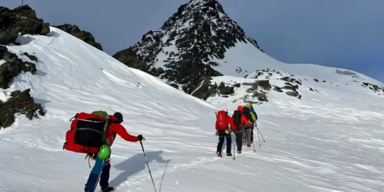 Alpinisti austriak shpallet fajtor për vrasje nga pakujdesia pas vdekjes së të dashurës së tij nga i ftohti në mal.