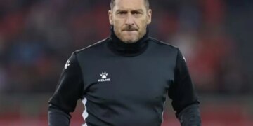 Arkivohen hetimet për Francesco Totti-n pasi e la vajzën të vetme në banesë