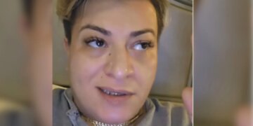 Artikulli i “The Telegraph” mbi shqiptarët në Angli: Nisja e videove në TikTok që tregojnë mënyra për t'u shmangur ndalimeve nga oficerët e emigracionit.