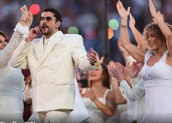Bad Bunny ‘ngre’ Super Bowl 2026; përballë suksesit të shfaqjes dhe kritikat e ashpra ndaj Trump