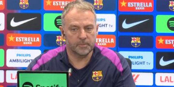 Barcelona, Hansi Flick vlerëson Newcastle: Një skuadër e jashtëzakonshme që meriton respekt.