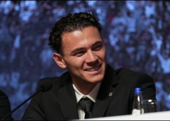 Besiktas zyrtarizon transferimin e Kristjan Asllanit, presidenti Adali lavdëron mesfushorin e kuq e zi.