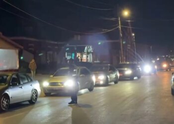 Bllokimi i aksit Librazhd-Përrenjas: ARRSH apelon për kujdes ndaj drejtuesve të autoveturave dhe mjeteve të tonazhit të rëndë në këto rrugë.