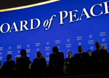 Bordi i Paqes publikon faqet zyrtare me flamujt e Shqipërisë dhe Kosovës.