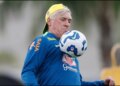 Brazili merr Carlo Ancelotti për të udhëhequr ekipin e futbollit gjatë karnevalit dhe siguron fonde për të gjithë.
