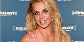 Britney Spears arrin një marrëveshje historike duke shitur katalogun e saj të këngëve kompanisë së njohur