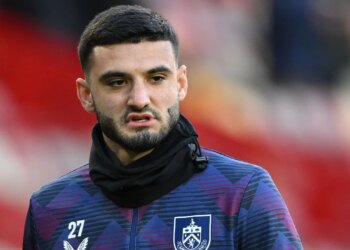 Çfarë po e shqetëson Armando Brojën? Sulmuesi i ekipit kombëtar shqiptar përjashtohet nga ndeshja e FA Cup.