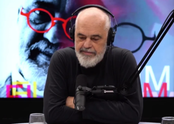 Dëmshpërblimet për dëmet nga zjarret: Rama shpall përgatitjen e kompensimit për të gjithë të prekurit, me masa të përcaktuara për çdo rajon.