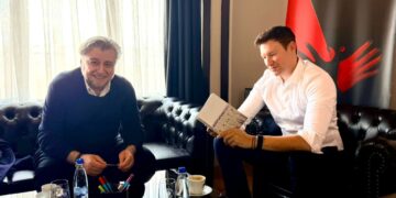 Diskutimi mbi provimin e jurisprudencës në gjuhën shqipe, ish-ambasadori Frçkoski: E drejta për arsimimin e shqiptarëve në RMV nuk duhet të shndërrohet në mjet politik.