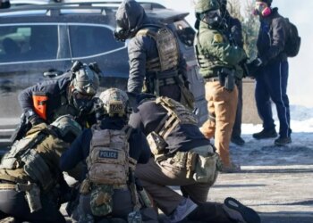 Donald Trump tërheq 700 punonjës të ICE nga Minneapolis, drejtori i Agjencisë për Kontrolin e Kufijve: Misioni ynë vazhdon