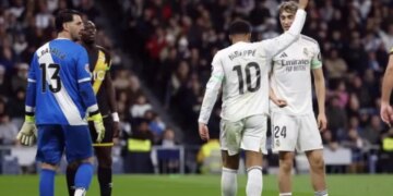 Dramë në “Santiago Bernabeu”: Një penallti në minutën e 100-të siguron tre pikët për Realin përballë Vallecanos.