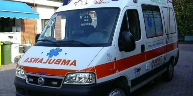 Dy makina përplasen në aksin “Elbasan-Bradashesh”, drejtuesit dhe katër pasagjerë të lënduar.