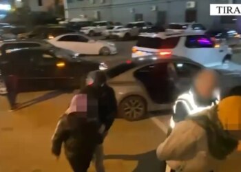 Dy të arrestuar në mbikalimin e Kasharit, të kapur në transportin e pesë emigrantëve drejt vendeve të BE-së.