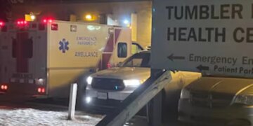 “E ndjemë se diçka ishte ndryshe” / Masakra me 10 viktima në Kanada, nxënësi rrëfen momentet e frikshme: Përdorëm tavolinat për…