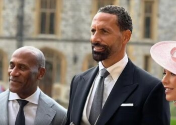 E papritur, Rio Ferdinand kalon në përdorimin e karriges me rrota, një tregim dramatik që ndodh pas përfundimit të karrierës së tij si futbollist.