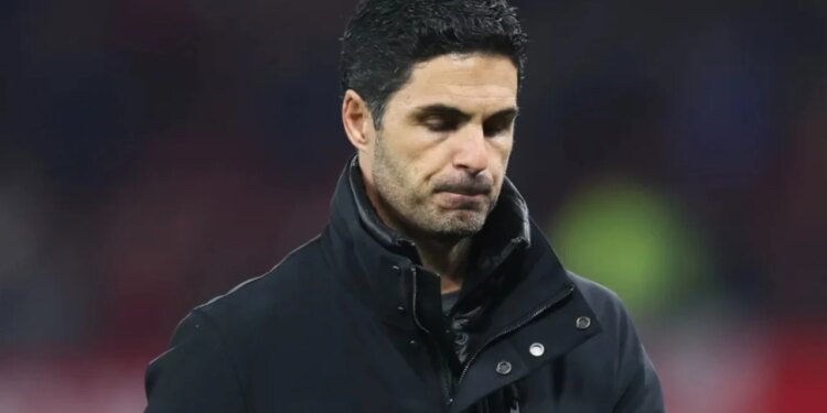 E papritur nga Anglia, legjenda e Premier League paralajmëron: Arteta rrezikon të shkarkohet nëse…