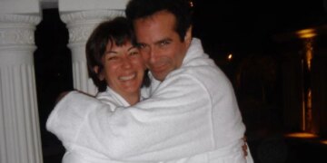 FBI në hetim të fshehtë për magjistarit Copperfield, lidhje me Epstein dhe akuza për abuzime seksuale.