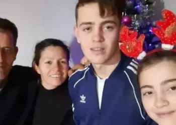 Familja shqiptare e përbërë nga katër anëtarë humbi jetën në Itali si pasojë e një rrjedhjeje gazi, ku babai punonte në një kompani dhe djali ishte elektricist.