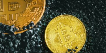 Gabimi që kushton 44 miliardë dollarë, Bithumb ndan 620,000 bitcoin me klientët e saj të kriptomonedhave.