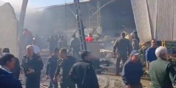 Helikopter ushtarak shpallet i rrëzuar në një treg në Iran, katër persona humbin jetën