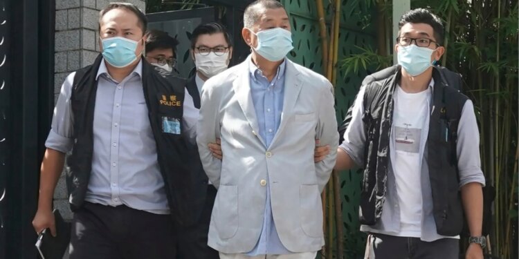 Hong Kong: Jimmy Lai merr dënim prej 20 vjetësh burg, përkundër presioneve ndërkombëtare.