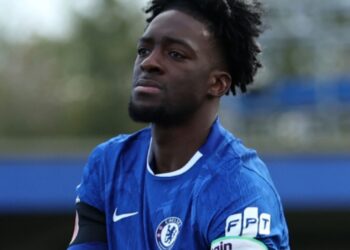 I paprekshmi i Chelsea-t bën zgjedhjen e tij, francezi synon kalimin te Milani.