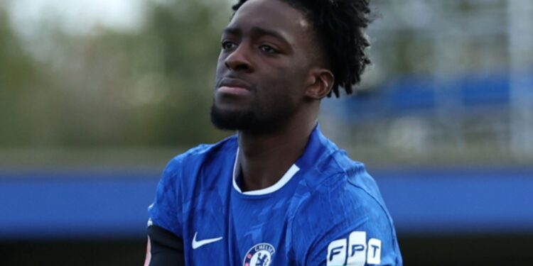 I paprekshmi i Chelsea-t bën zgjedhjen e tij, francezi synon kalimin te Milani.