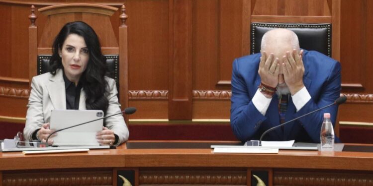 Rama barrikadë për Ballukun, tjetër shuplakë nga Brukseli, integrimi në pikëpyetje