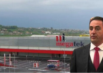 Megatek, “fabrika e vdekjes”/Punëtorët bien, Dionis Teqja pasurohet