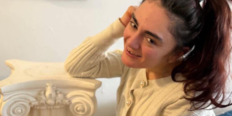 “Kur fjala behet jete”- Rrëfimi Frymëzues i Isida Dervishhasanit