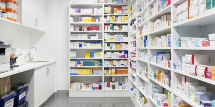 Ilaçet nuk janë të rimbursueshme, pacientët pa barna për shkak të kostove. Farmacistët: Intervenim i paarsyeshëm.