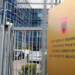 Ish-shefi i Krimeve në Tiranë dhe dy persona të tjerë dënohen nga GJKKO për marrje ryshfeti me premtimin e ndikimit në sistemin e drejtësisë për uljen e dënimeve.