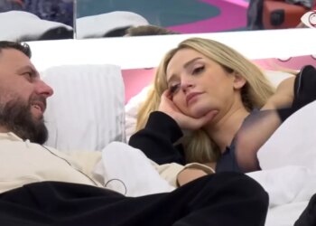 “Ke filluar të më njohësh?” Selin pyet Mirin për “Kutinë e Pandorës” dhe e pyet nëse e ka mërzitur.