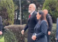 Kryeministri Rama arrin në Presidencë për një takim zyrtar me Presidenten Osmani në Kosovë