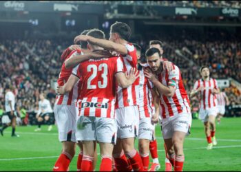 Kupa e Mbretit: Athletic Bilbao dhe Real Sociedad kalojnë në gjysmëfinale me Barcelonën