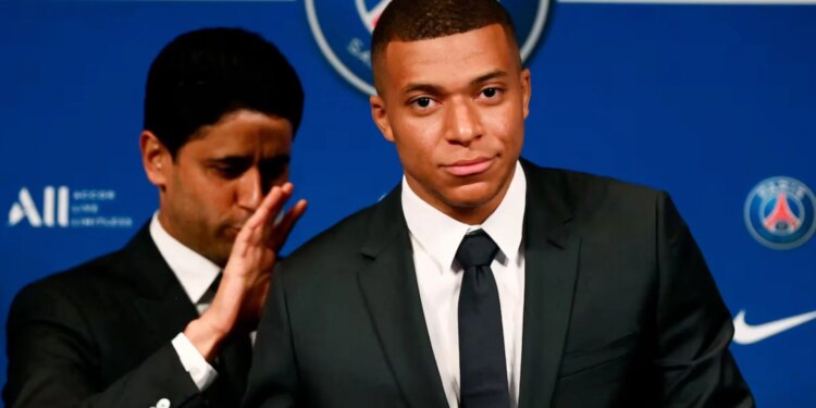 Kylian Mbappe nuk i merr lamtumirën PSG-së, kërkon çdo qindarkë të fundit.