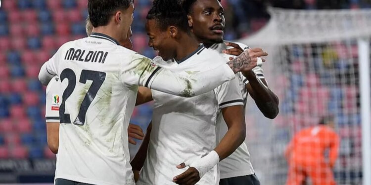 Lazio përfundon në gjysmëfinalet e Kupës së Italisë, duke u përballur me Atalantën e Gjimshitit. Skuadra bardhekaltër siguroi kalimin në këtë fazë pas eliminimit të Bolognas, fitueses së kaluar të turneut, nëpërmjet një serie penalltish, të cilat përfunduan me rezultatin 4-1, pasi koha e rregullt mbyllur me barazim 1-1.