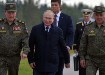 Lufta përtej vijës së frontit: Emrat e gjeneralëve dhe oficerëve rusë që kanë humbur jetën që nga viti 2022.