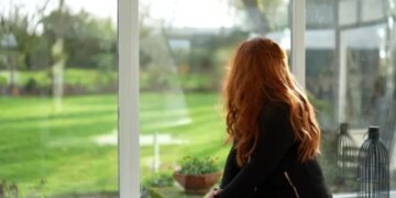 Më detyronin të shkoja me disa burra gjatë natës" / Hetimi i BBC: Si grupet e drogës në Londër rekrutojnë vajza të moshës 15-vjeçare për të shlyer borxhet…