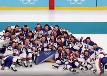 Milano-Cortina 2026: Shtetet e Bashkuara fitojnë medaljen e artë, 46 vjet pas 'mrekullisë në akull'