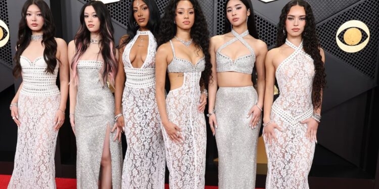 Momente të paharrueshme nga tapeti i kuq i Grammy Awards 2026