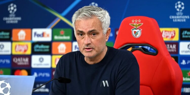 Mourinho largohet nga Real Madrid, komentet mbi Vinicius Jr mbyllin mundësinë e rikthimit të tij.